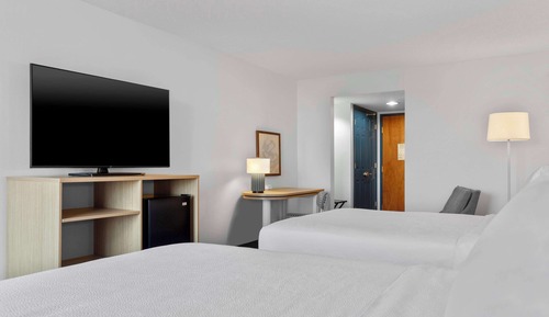 Room, 2 Queen Beds