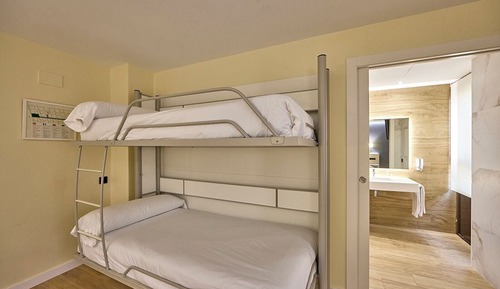 Family Quadruple Room