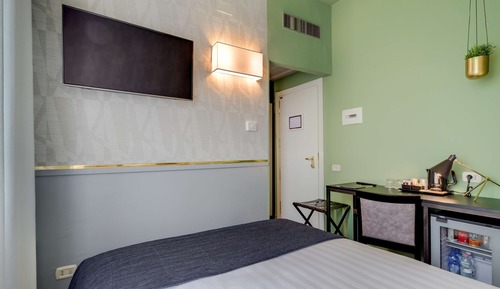 Classic Room, 1 Queen Bed