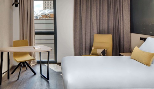 Privilege, Room, 2 Twin Beds