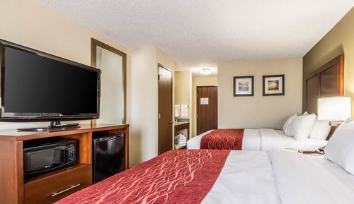 Standard Room, 2 Queen Beds, Non Smoking