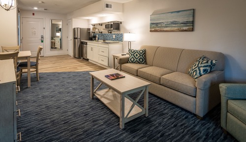 Loft (Caifornia King - Not Pet Friendly)