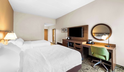 Two queen beds non smoking