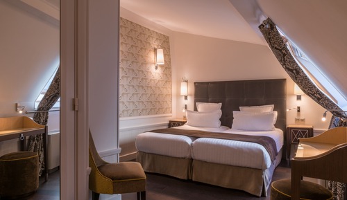 Standard Twin Room