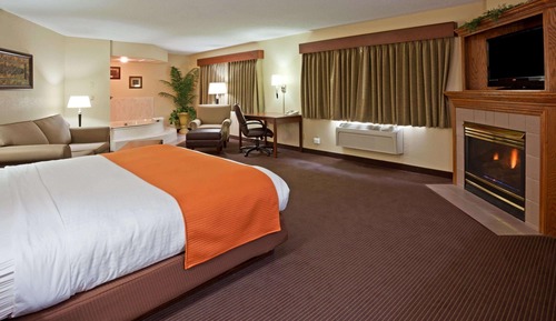 Suite, 1 King Bed, Non Smoking, Hot Tub
