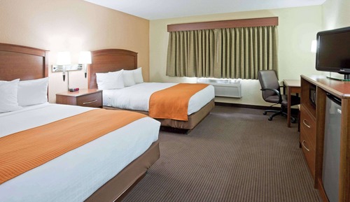 Room, 2 Queen Beds, Non Smoking