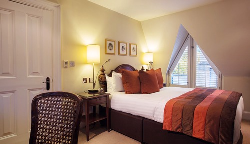 Family Room, 1 Bedroom