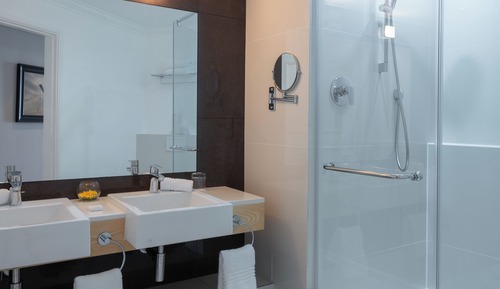 Standard Room, Partial Sea View