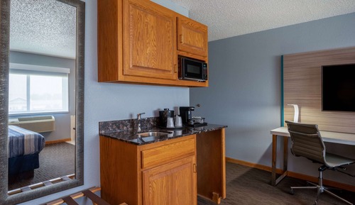 Studio Suite, 1 King Bed, Non Smoking