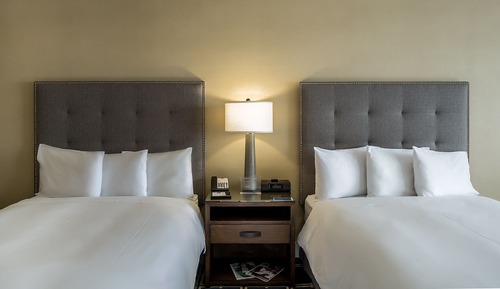 Room, 2 Queen Beds, Jetted Tub