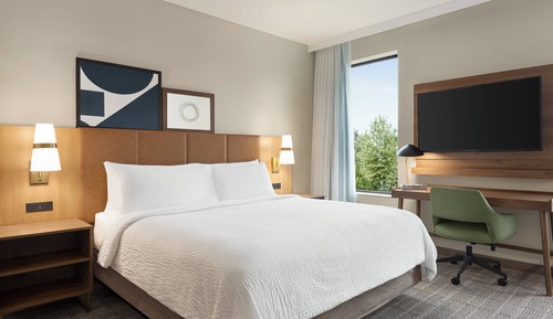 Studio Suite, 1 King Bed, Accessible, Kitchen (Communications)