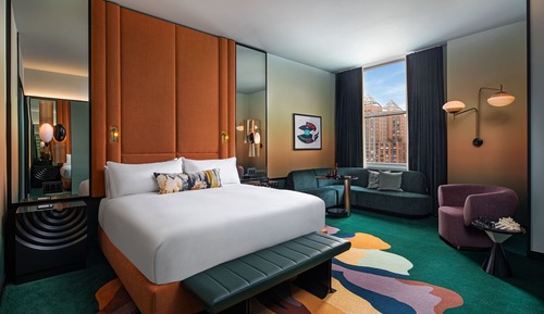 Premier Room, 1 King Bed, Park View (Mobility Accessible, Tub)