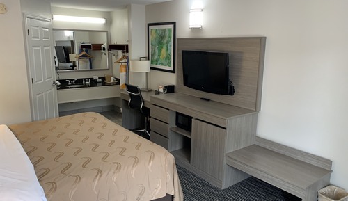 Standard Room, 1 King Bed, Non Smoking