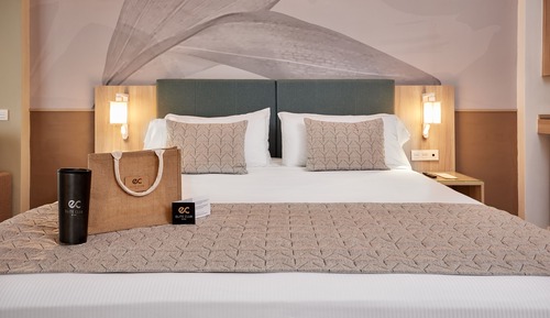 Junior Suite, Ocean View (Swim-Up | Deluxe Elite Club | C)