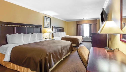 Standard Room, 2 King Beds, Non Smoking