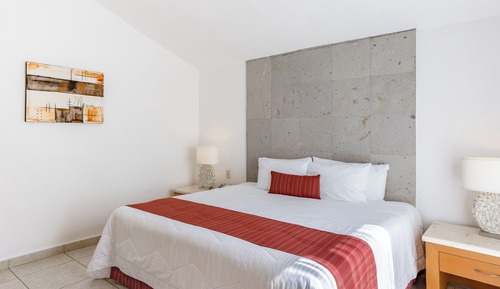 Suite, 3 Bedrooms, Balcony (Ocean Front)