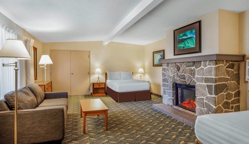 Suite, 2 bedrooms 4 beds