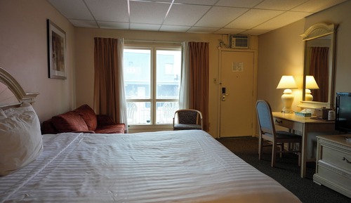 Standard Room, Multiple Beds, Non Smoking