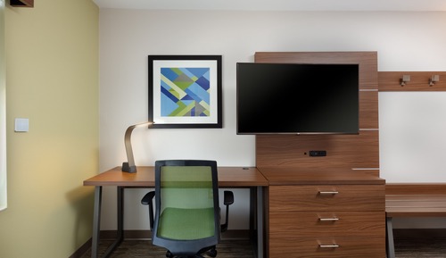 Standard Room, 2 Double Beds, Roll-in Shower (Communications)