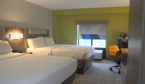 Standard Room, 2 Queen Beds, Accessible (Mobility, Accessible Tub)
