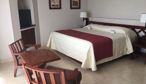 Junior Suite, 1 King Bed