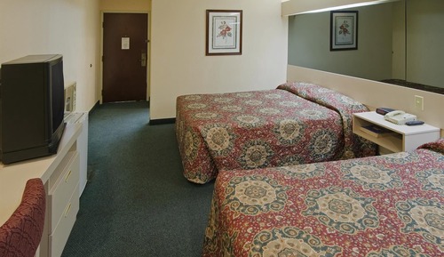 Room, 2 Queen Beds