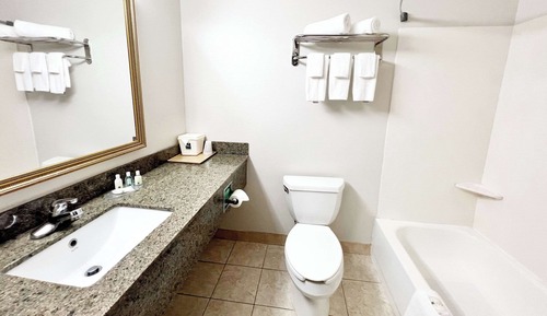 Suite, Multiple Beds, Non Smoking