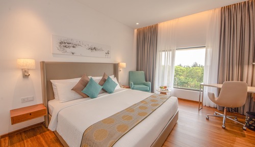 Deluxe Room, 1 King Bed