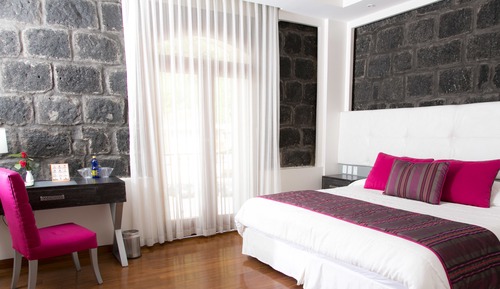 Plaza Sangay Suite