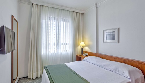 Standard Room, 1 Queen Bed, Kitchenette (42SQM, Free WiFi, Living Room)