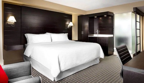 Suite, 1 King Bed, Fireplace