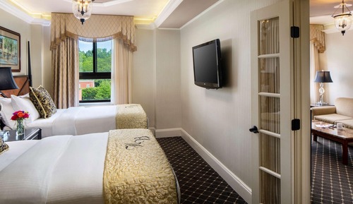 Main Street Double Suite
