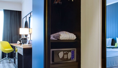Premium Room