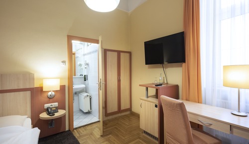 Economy Single Room