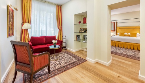 Suite (with SPA access)