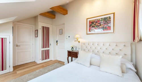 Classic Single Room