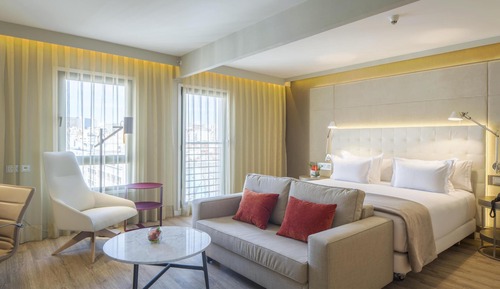 Suite, Terrace (View)