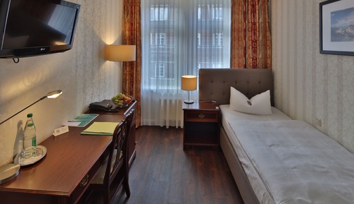 Basic Single Room, 1 Twin Bed