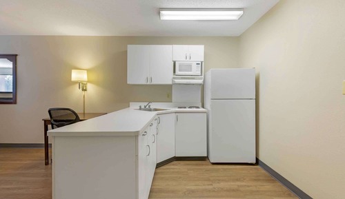 Deluxe Studio, 1 King Bed with Sofa bed, Non Smoking