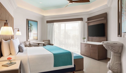 Junior Suite, 1 King Bed