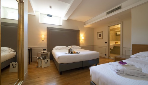 Classic Triple Room
