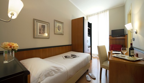 Classic Single Room