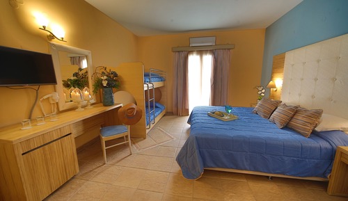 Family Room, Partial Sea View