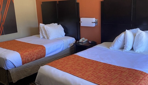 Double Room, 2 Double Beds