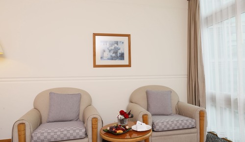 Deluxe Room, 1 King Bed