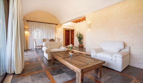 Junior Villa