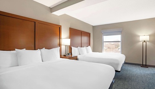 Suite, Non Smoking (2 King Beds)