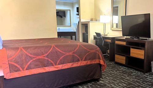 Standard Room, 1 King Bed