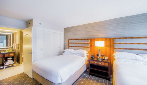 Suite, 2 Double Beds
