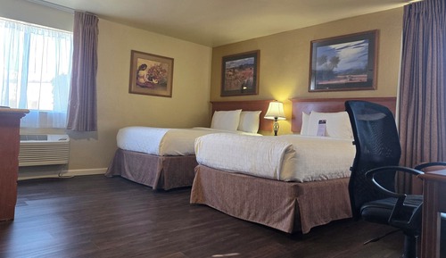 Standard Room, 2 Queen Beds, Non Smoking